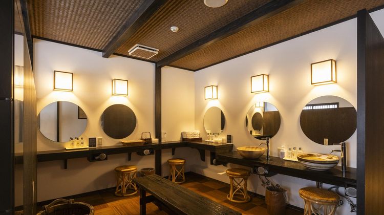 Hatago Isen Ryokan Spa