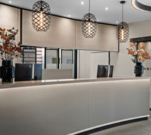 Leonardo Hotel Vienna City West Lobby