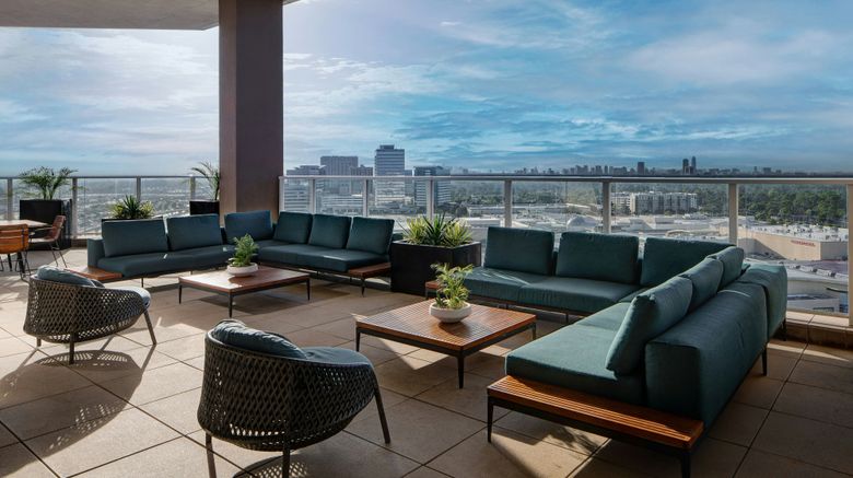 <b>The Westin Houston, Memorial City Pool</b>. Images powered by <a href="https://www.leonardoworldwide.com/" title="Leonardo Worldwide" target="_blank">Leonardo</a>.