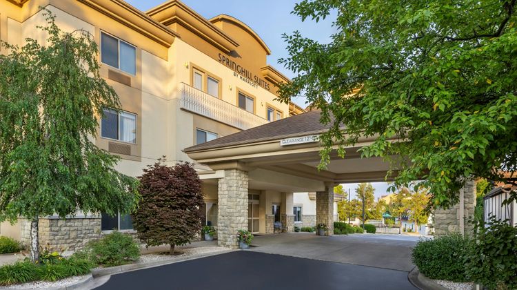 SpringHill Suites Frankenmuth Exterior