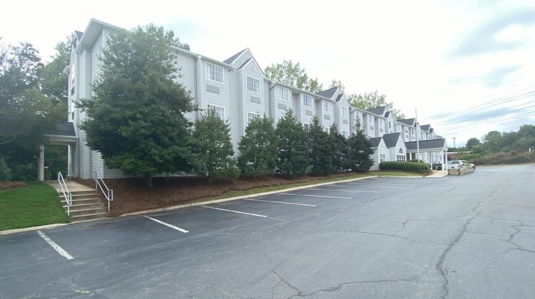 Red Roof Inn Winston-Salem Exterior