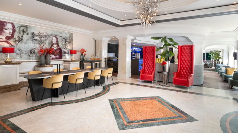 <b>Leonardo Hotel Duesseldorf City Center Lobby</b>. Images powered by <a href="https://www.leonardoworldwide.com/" title="Leonardo Worldwide" target="_blank">Leonardo</a>.