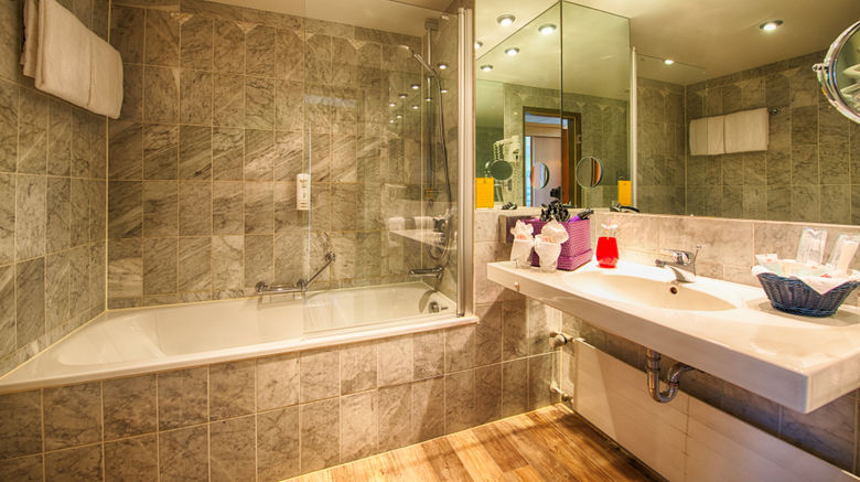 <b>Leonardo Royal Hotel Koeln Am Stadtwald Room</b>. Images powered by <a href="https://www.leonardoworldwide.com/" title="Leonardo Worldwide" target="_blank">Leonardo</a>.