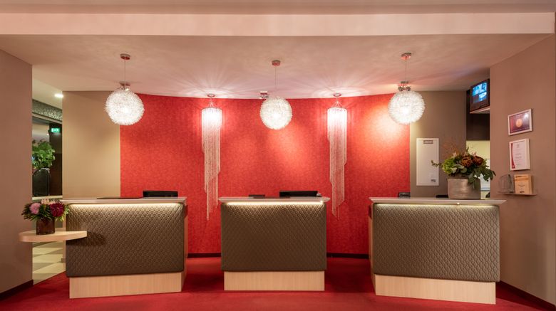 <b>Leonardo Royal Hotel Koeln Am Stadtwald Lobby</b>. Images powered by <a href="https://www.leonardoworldwide.com/" title="Leonardo Worldwide" target="_blank">Leonardo</a>.
