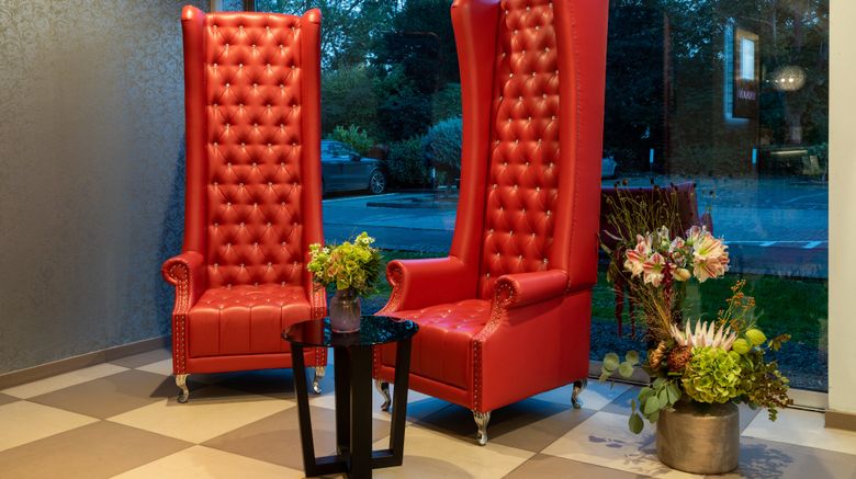 <b>Leonardo Royal Hotel Koeln Am Stadtwald Lobby</b>. Images powered by <a href="https://www.leonardoworldwide.com/" title="Leonardo Worldwide" target="_blank">Leonardo</a>.
