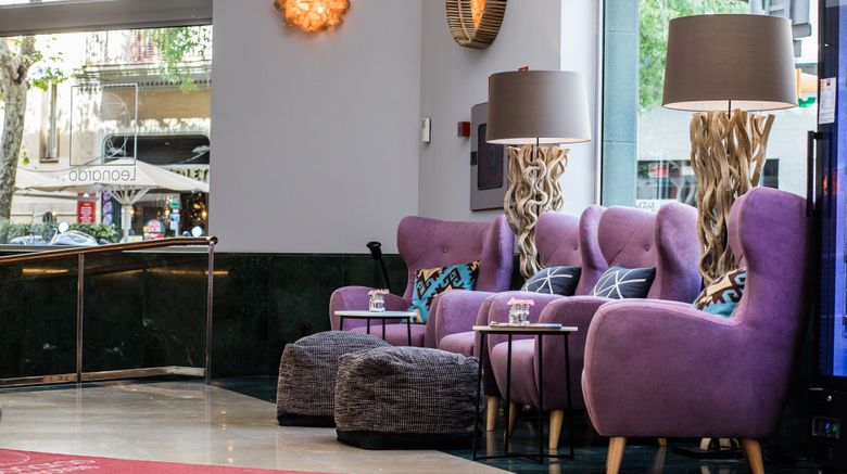 <b>Leonardo Hotel Barcelona Gran Via Lobby</b>. Images powered by <a href="https://www.leonardoworldwide.com/" title="Leonardo Worldwide" target="_blank">Leonardo</a>.
