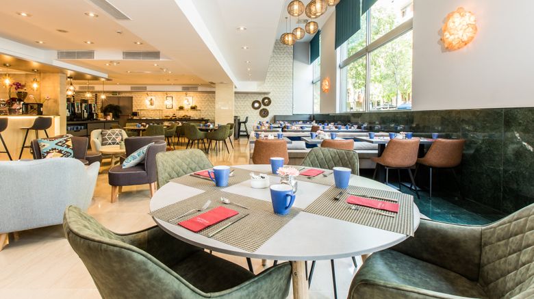 <b>Leonardo Hotel Barcelona Gran Via Restaurant</b>. Images powered by <a href="https://www.leonardoworldwide.com/" title="Leonardo Worldwide" target="_blank">Leonardo</a>.