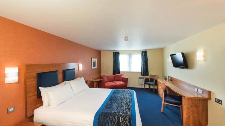 Leonardo Inn Hotel Aberdeen Airport Room