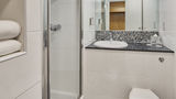 Leonardo Inn Hotel Aberdeen Airport Room