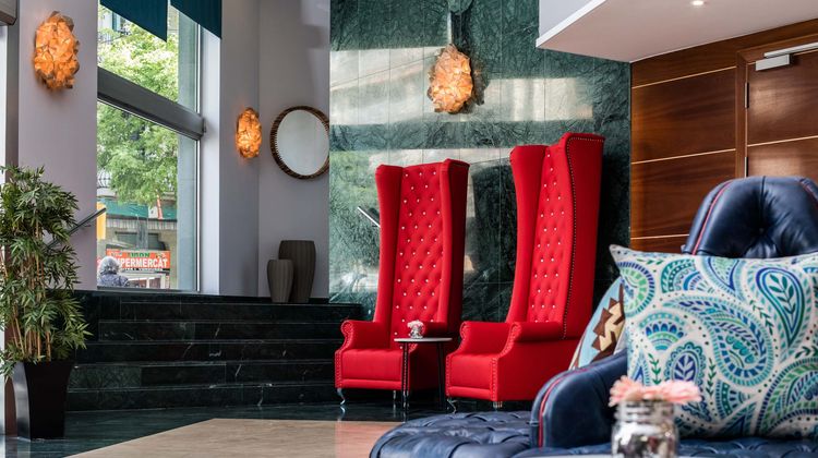 Leonardo Hotel Barcelona Gran Via Lobby