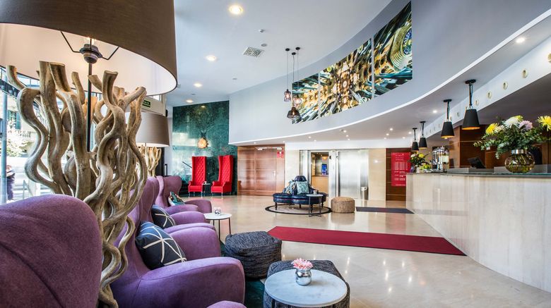 <b>Leonardo Hotel Barcelona Gran Via Lobby</b>. Images powered by <a href="https://www.leonardoworldwide.com/" title="Leonardo Worldwide" target="_blank">Leonardo</a>.