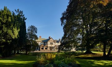 Leonardo Boutique Huntingtower Perth