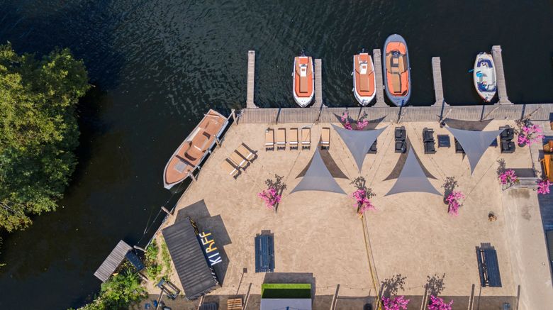 <b>Leonardo Hotel Vinkeveen Amsterdam Beach</b>. Images powered by <a href="https://www.leonardoworldwide.com/" title="Leonardo Worldwide" target="_blank">Leonardo</a>.