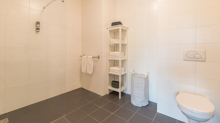 Leonardo Hotel Papendrecht Room