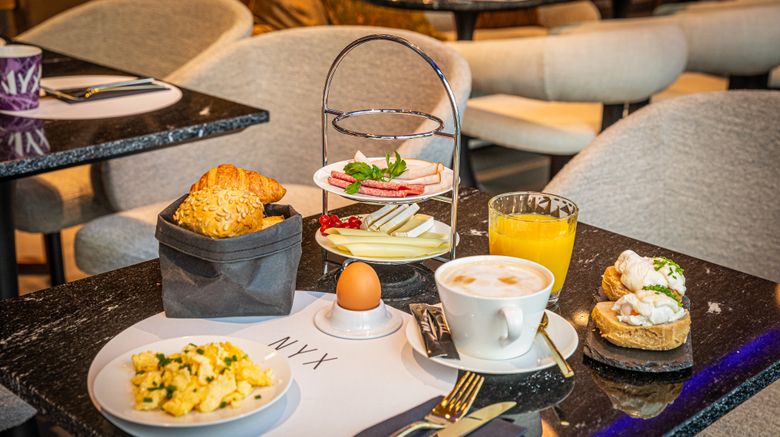 <b>NYX Hotel Hamburg Restaurant</b>. Images powered by <a href="https://www.leonardoworldwide.com/" title="Leonardo Worldwide" target="_blank">Leonardo</a>.