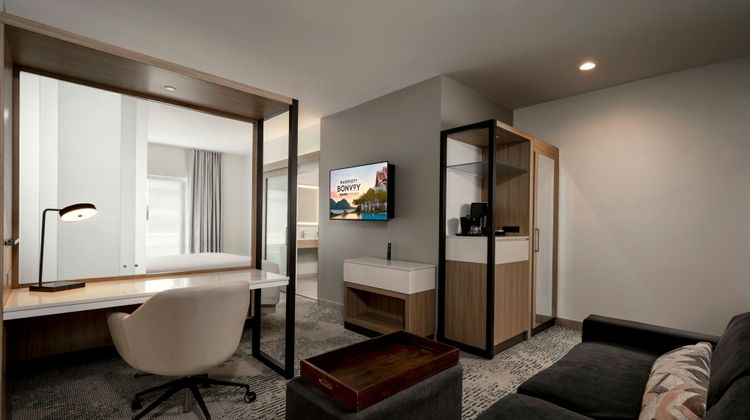 SpringHill Suites by Marriott Suite