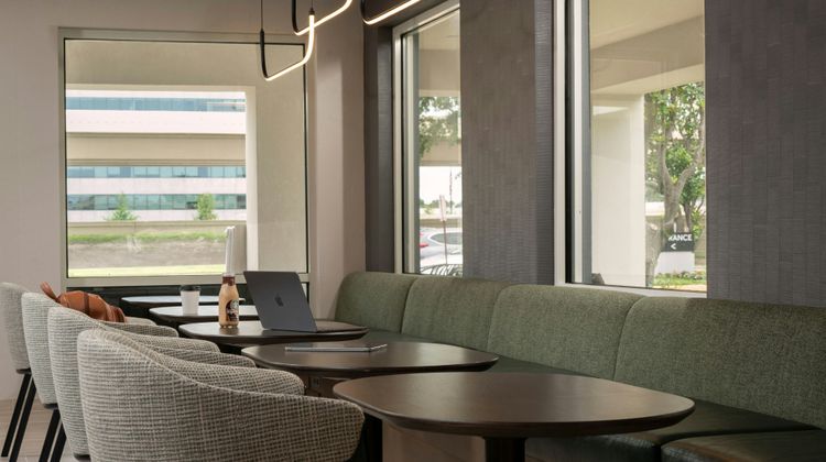 SpringHill Suites by Marriott Restaurant