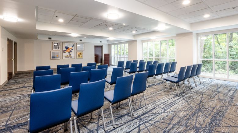 <b>Holiday Inn Express Hotel & Suites Meeting</b>. Images powered by <a href="https://www.leonardoworldwide.com/" title="Leonardo Worldwide" target="_blank">Leonardo</a>.