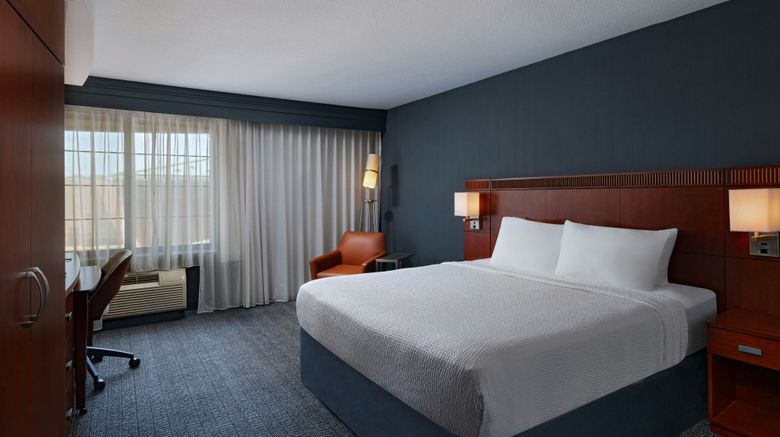 <b>Courtyard Omaha Aksarben Village Room</b>. Images powered by <a href="https://www.leonardoworldwide.com/" title="Leonardo Worldwide" target="_blank">Leonardo</a>.