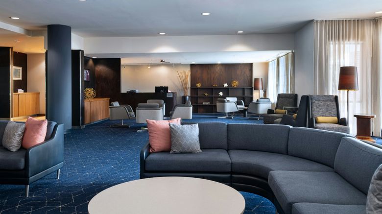 <b>Courtyard Omaha Aksarben Village Lobby</b>. Images powered by <a href="https://www.leonardoworldwide.com/" title="Leonardo Worldwide" target="_blank">Leonardo</a>.