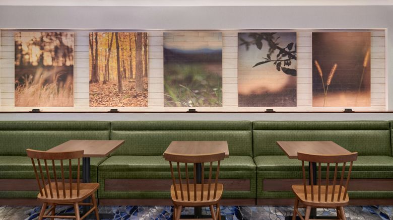 <b>Fairfield Inn & Suites Charlotte Airport Restaurant</b>. Images powered by <a href="https://www.leonardoworldwide.com/" title="Leonardo Worldwide" target="_blank">Leonardo</a>.