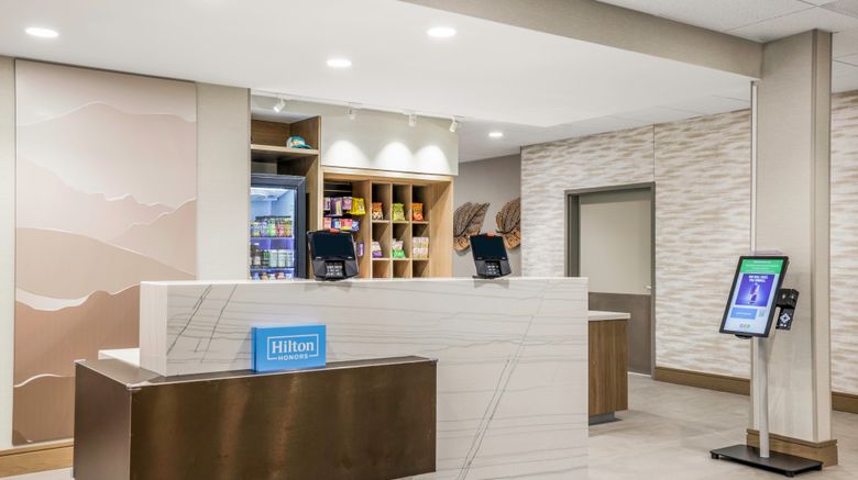 <b>Hampton Aurora Medical Lobby</b>. Images powered by <a href="https://www.leonardoworldwide.com/" title="Leonardo Worldwide" target="_blank">Leonardo</a>.