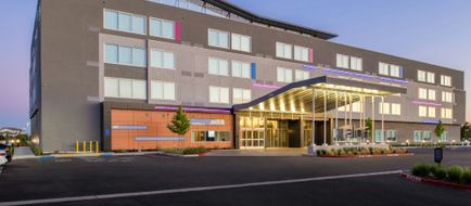 Aloft Sacramento North Natomas Exterior