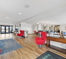 Allentown Park Hotel The Red Collection Lobby