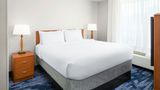 Fairfield Inn & Suites Marianna Room
