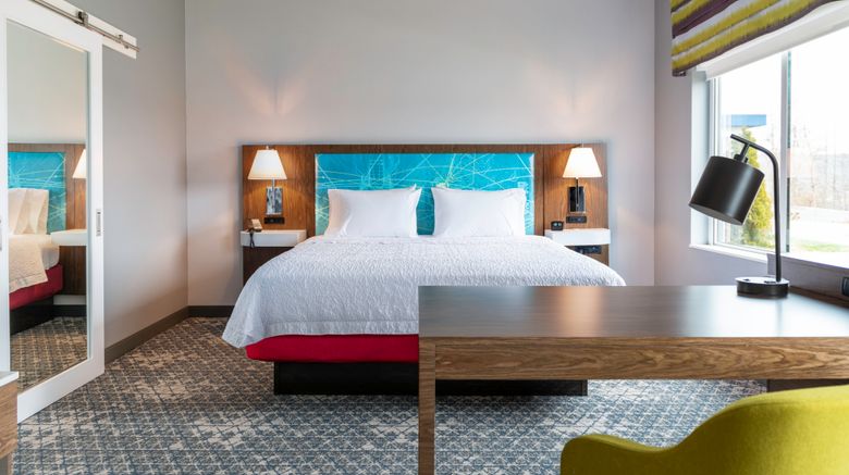 <b>Hampton Suites Cedar Cty Room</b>. Images powered by <a href="https://www.leonardoworldwide.com/" title="Leonardo Worldwide" target="_blank">Leonardo</a>.
