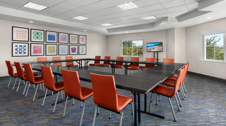 <b>Holiday Inn Express Hotel & Suites Meeting</b>. Images powered by <a href="https://www.leonardoworldwide.com/" title="Leonardo Worldwide" target="_blank">Leonardo</a>.