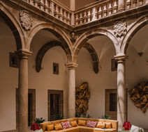 Palacio de Godoy by Hilton Exterior