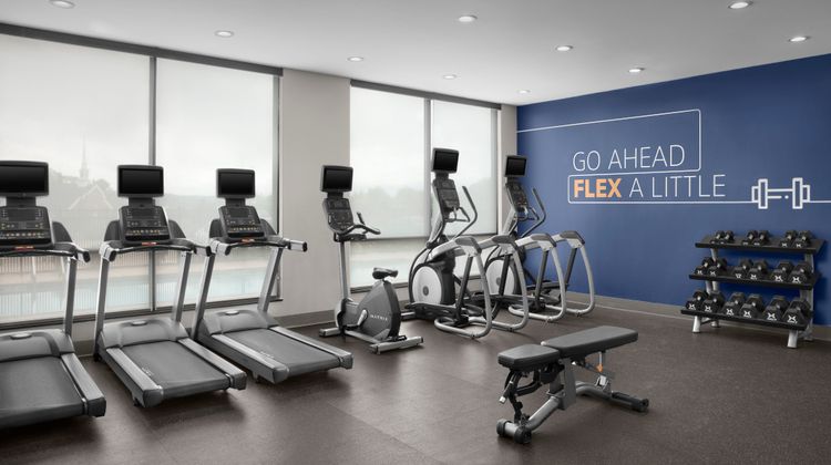 Holiday Inn Express & Suites Bessemer Health Club