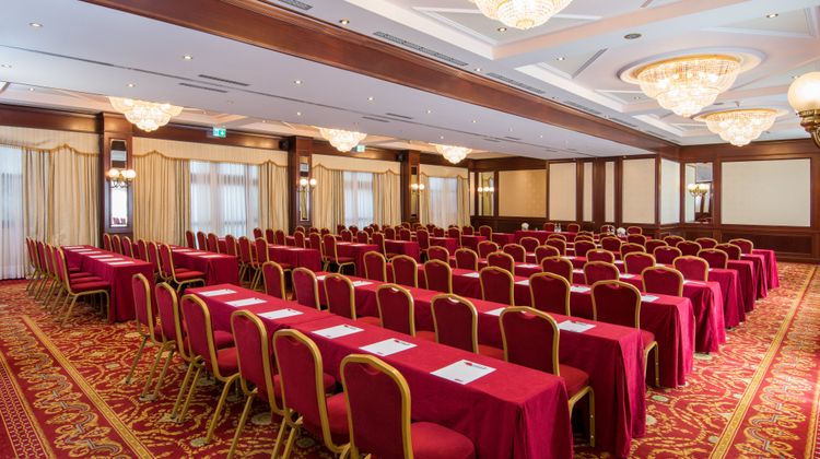 Leonardo Hotel Milan City Center Meeting
