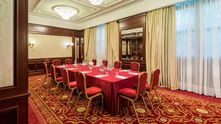Leonardo Hotel Milan City Center Meeting