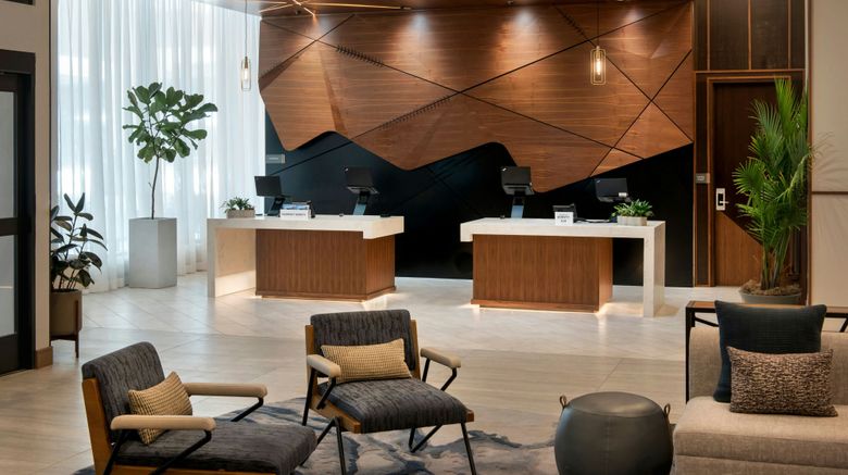 <b>Marriott Springfield Downtown Lobby</b>. Images powered by <a href="https://www.leonardoworldwide.com/" title="Leonardo Worldwide" target="_blank">Leonardo</a>.