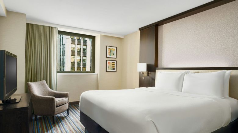 <b>Courtyard New York/Times Square Room</b>. Images powered by <a href="https://www.leonardoworldwide.com/" title="Leonardo Worldwide" target="_blank">Leonardo</a>.