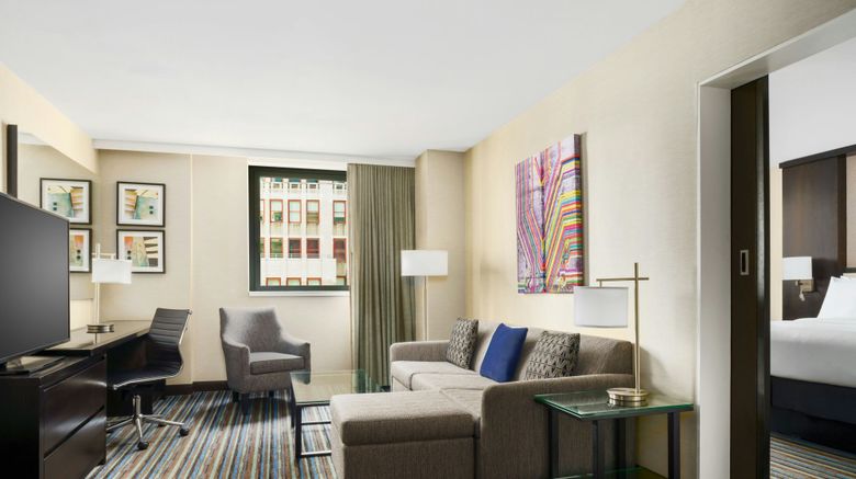 <b>Courtyard New York/Times Square Suite</b>. Images powered by <a href="https://www.leonardoworldwide.com/" title="Leonardo Worldwide" target="_blank">Leonardo</a>.