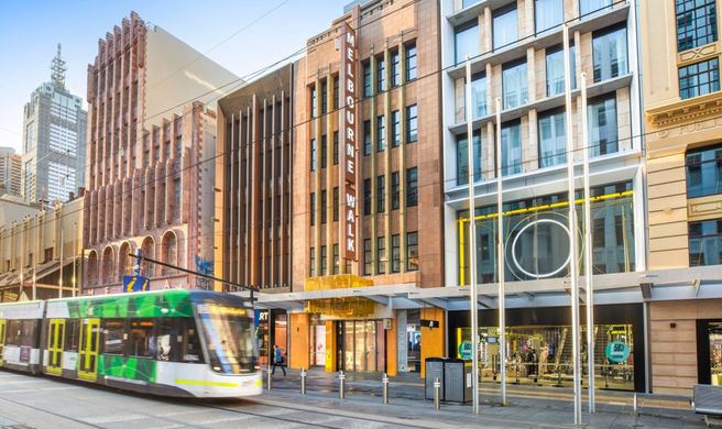 Holiday Inn Melbourne Bourke Street Mall Exterior