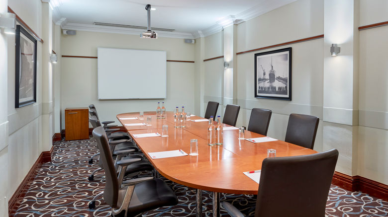 <b>Leonardo Royal Southampton Grand Harbour Meeting</b>. Images powered by <a href="https://www.leonardoworldwide.com/" title="Leonardo Worldwide" target="_blank">Leonardo</a>.