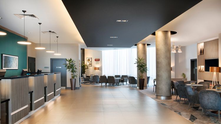 Leonardo Hotel London Watford Lobby