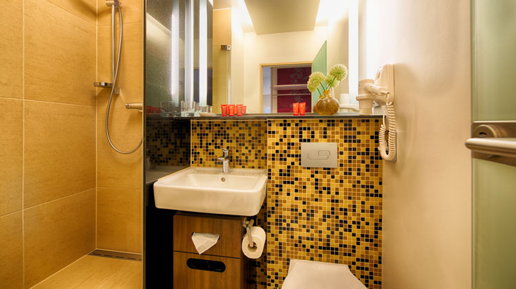 Leonardo Hotel & Residence Munich Room