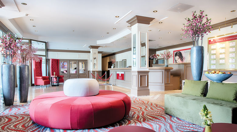 <b>Leonardo Hotel Hamburg-Stillhorn Lobby</b>. Images powered by <a href="https://www.leonardoworldwide.com/" title="Leonardo Worldwide" target="_blank">Leonardo</a>.