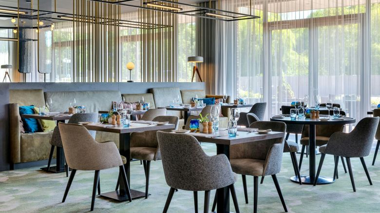 <b>Renaissance Amsterdam Schiphol Airport Restaurant</b>. Images powered by <a href="https://www.leonardoworldwide.com/" title="Leonardo Worldwide" target="_blank">Leonardo</a>.