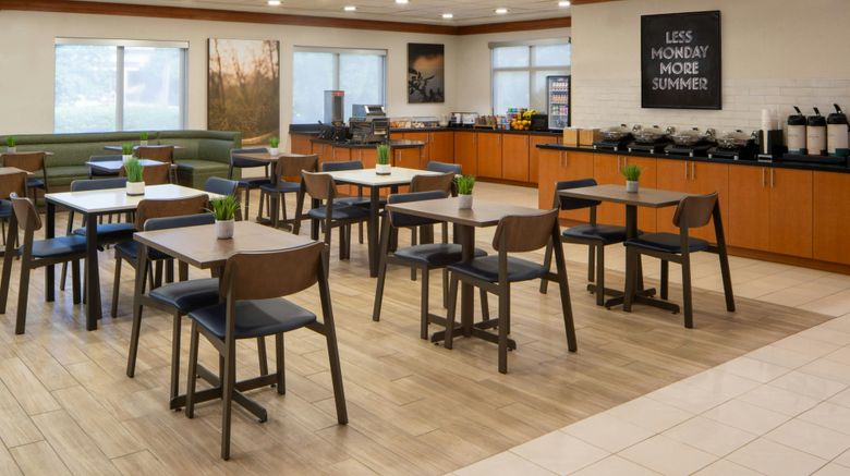 <b>Fairfield Inn & Suites Atlanta Airport Restaurant</b>. Images powered by <a href="https://www.leonardoworldwide.com/" title="Leonardo Worldwide" target="_blank">Leonardo</a>.