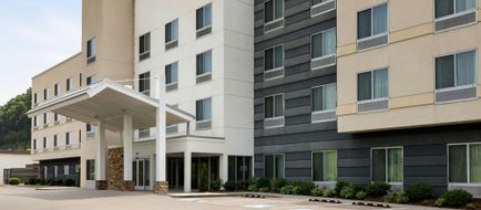 Fairfield Inn & Suites Bristol Exterior