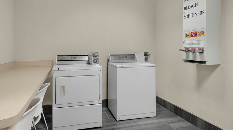 Fairfield Inn & Suites Bloomington Other