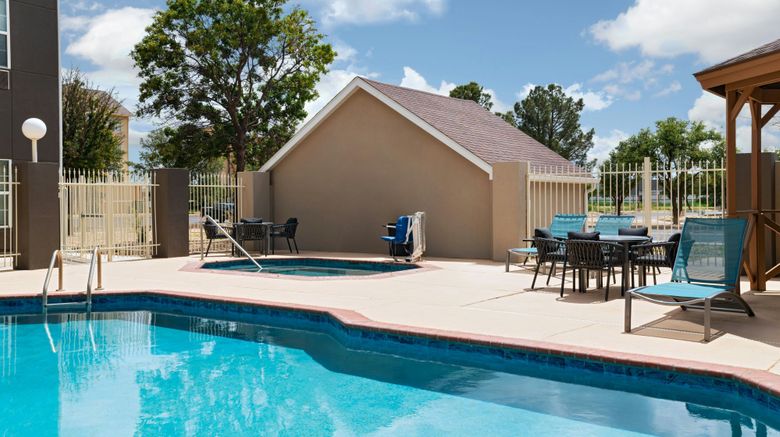<b>TownePlace Suites Lubbock Pool</b>. Images powered by <a href="https://www.leonardoworldwide.com/" title="Leonardo Worldwide" target="_blank">Leonardo</a>.