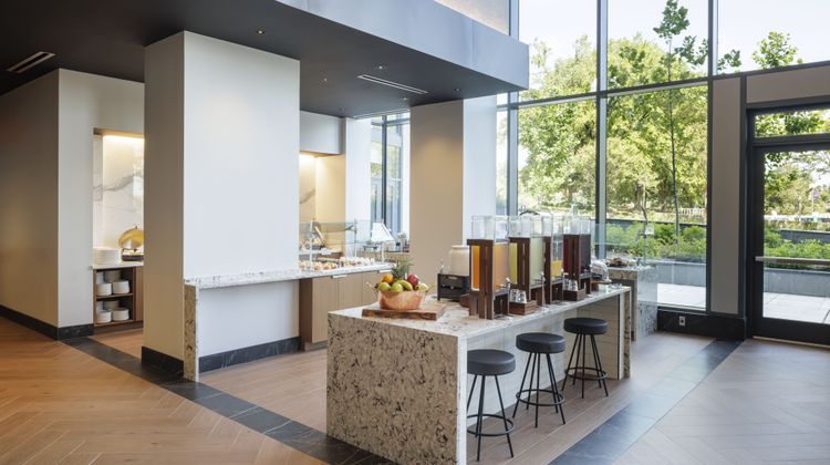 Hilton Arlington Rosslyn The Key Restaurant