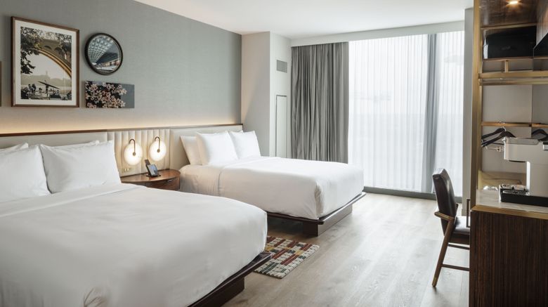 <b>Hilton Arlington Rosslyn The Key Room</b>. Images powered by <a href="https://www.leonardoworldwide.com/" title="Leonardo Worldwide" target="_blank">Leonardo</a>.